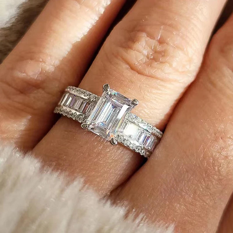 Sparkling Rectangular Zircon Ring in Luxury Silver Finish
