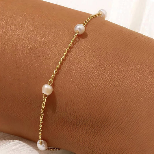 Gold Plated Chain Bracelet with Six Pearls